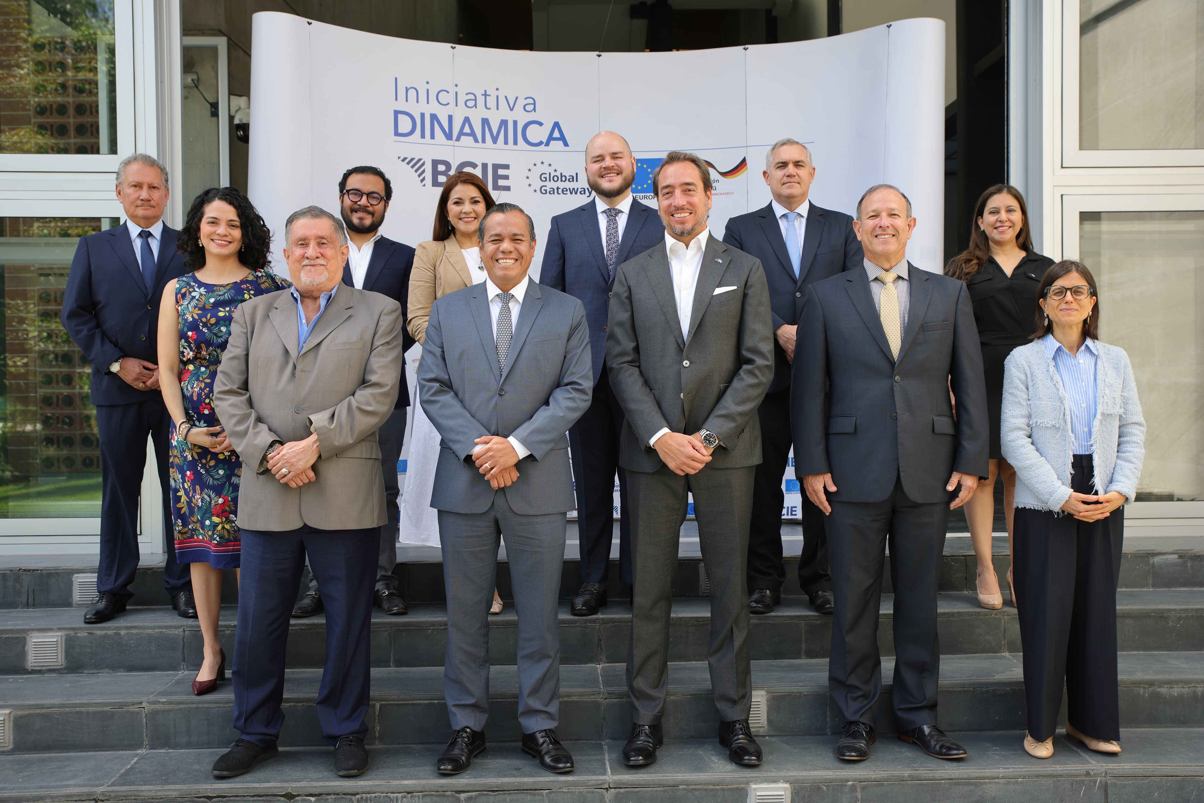 BCIE, KfW y la Unión Europea impulsan la creación del Centro de Desarrollo Empresarial de la Universidad Pedagógica de El Salvador 