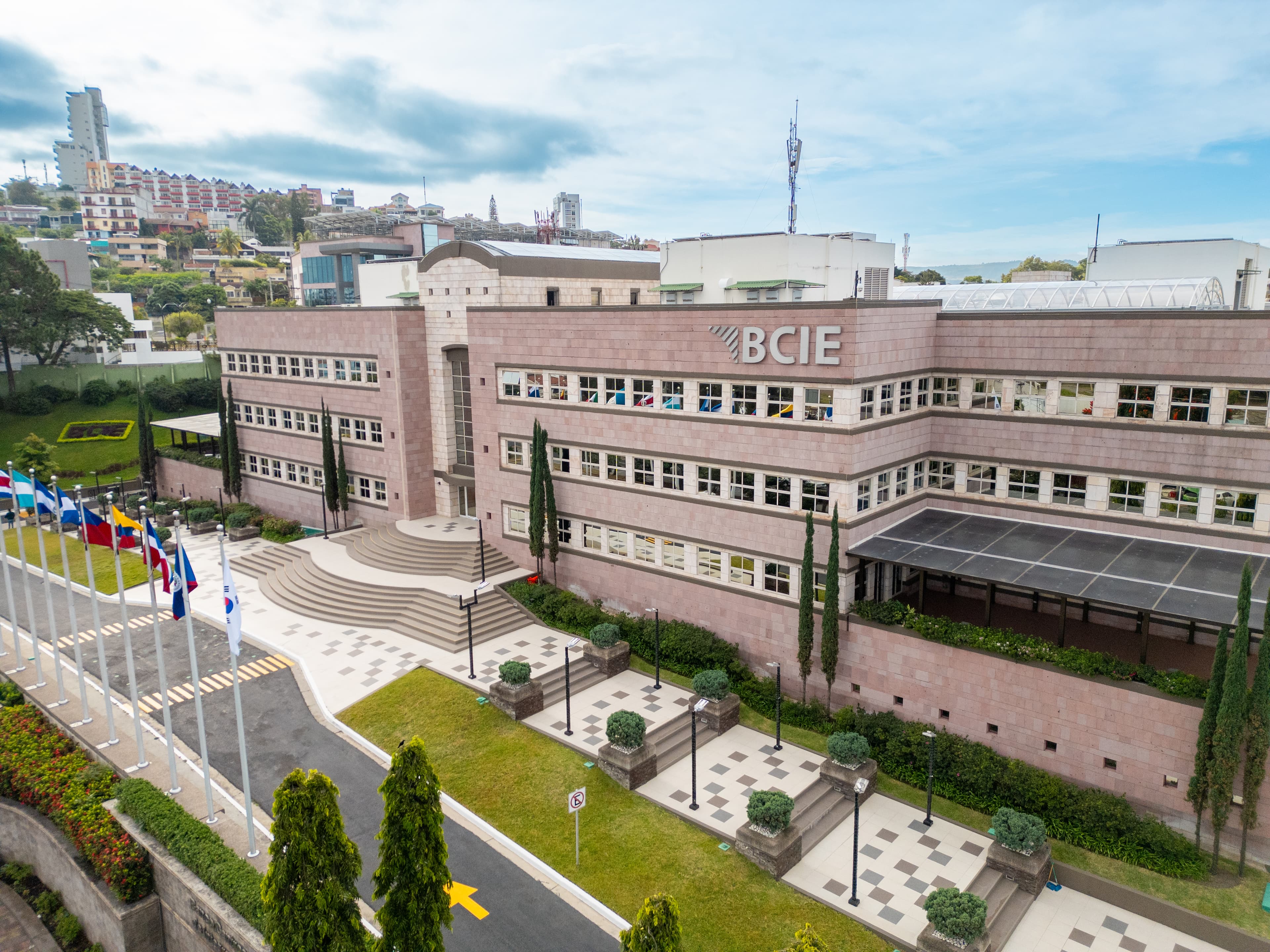 BCIE se incorpora al NDC Partnership para fortalecer la acción climática y el financiamiento sostenible en la región
