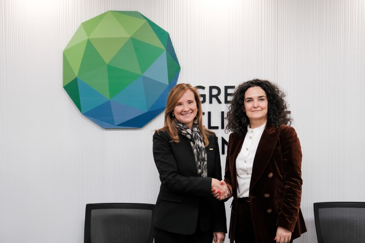 BCIE y el Fondo Verde para el Clima firman acuerdo de financiamiento por US$200 millones para el Tren Eléctrico de la Gran Área Metropolitana de Costa Rica