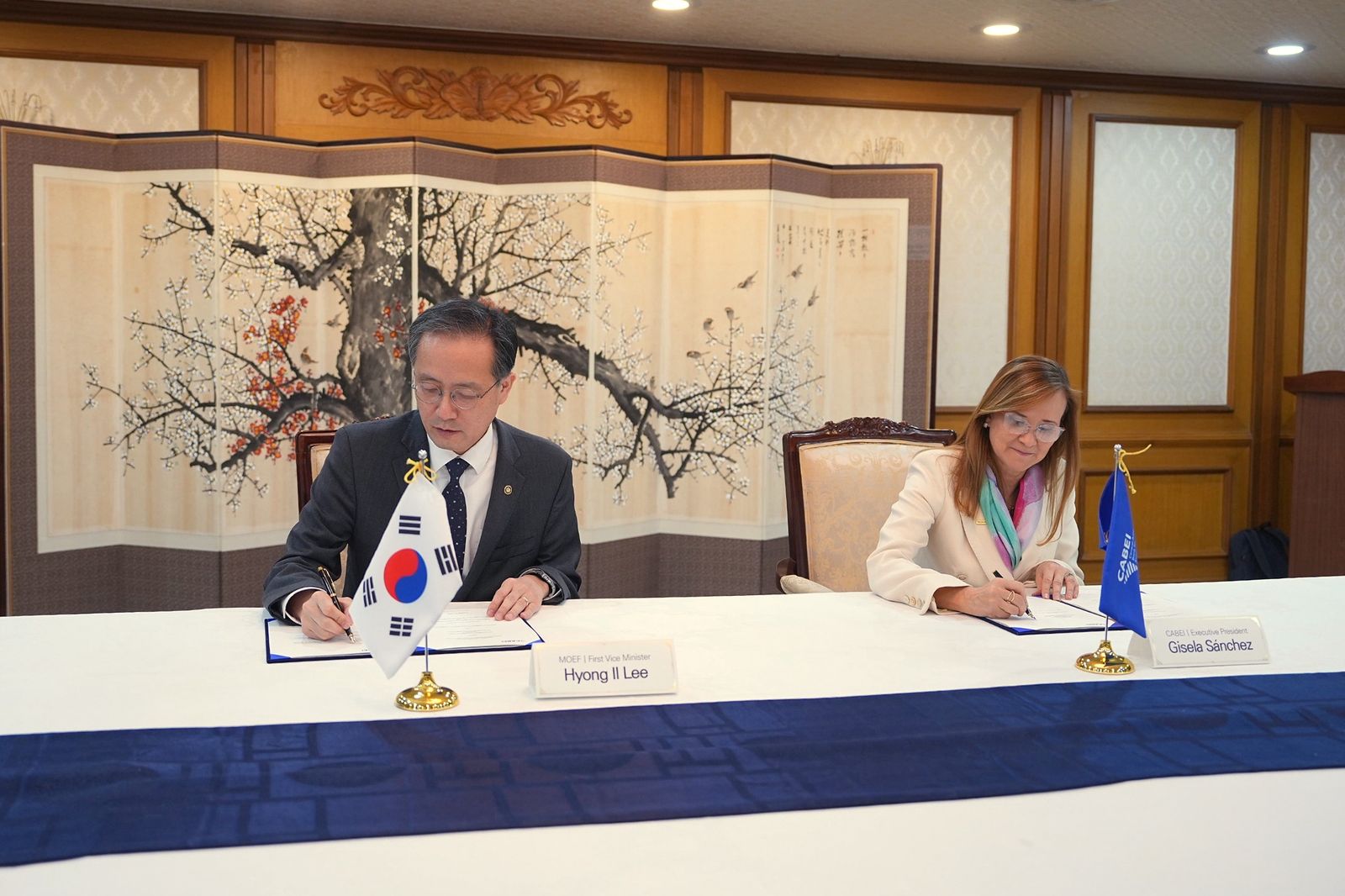 WhatsApp Image 2025-11-21 at 12.42.18 PM(1).jpeg