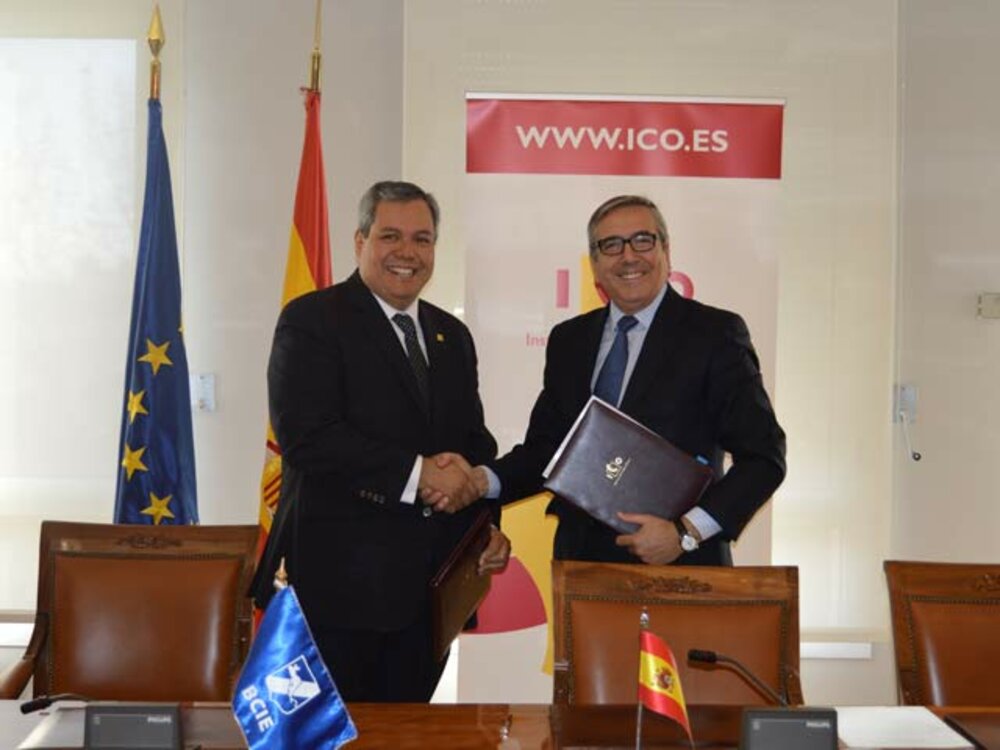 CABEI Executive President, Dr. Dante Mossi, and ICO President, José Carlos García de Quevedo, signed the agreement that will enable the development of more cooperation projects.