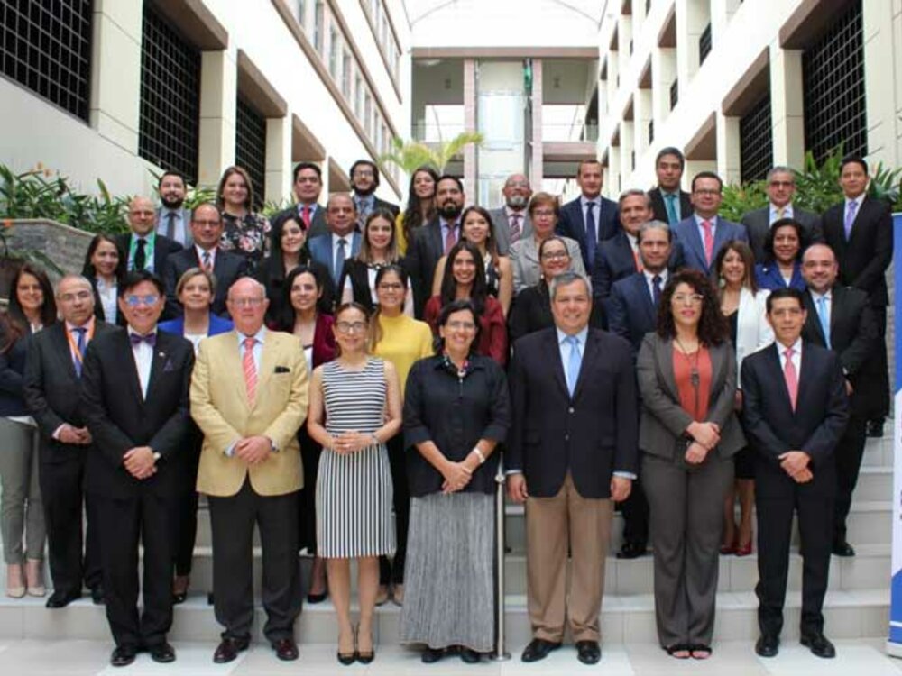 CABEI and IDB reinforce knowledge collaboration and expand information exchange processes between CABEI's technical areas and other business partners.

